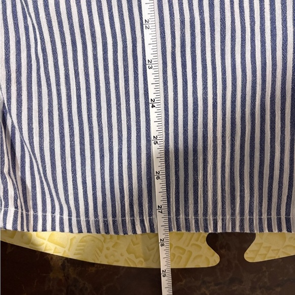 Vintage Koret Blue and White Button Down Shirt - Picture 10 of 10